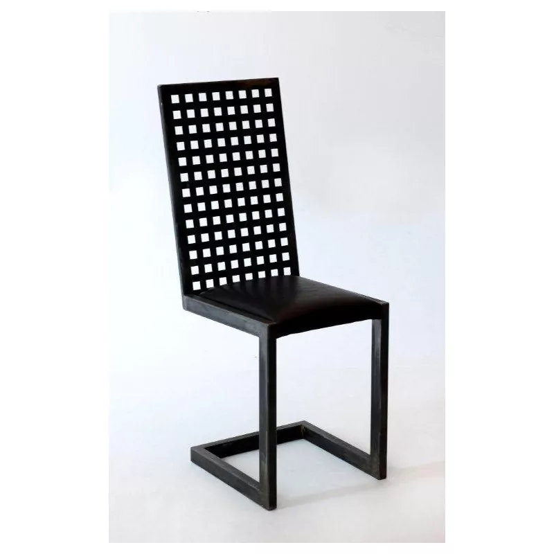 chaise design en cuir et metal made in france