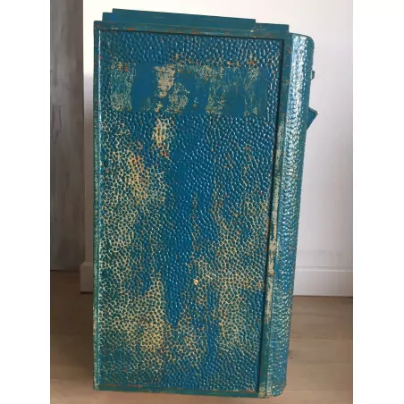 Boîte aux lettres vintage peinte par un artiste - La boîte jaune Boîte aux lettres vintage peinte par un artiste - La boîte jaune