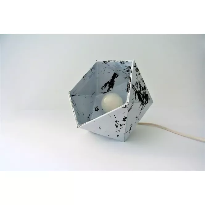 Petite lampe origami vinyle marbre - Leewalia