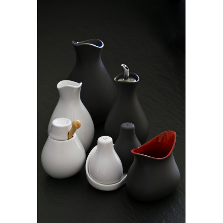 Bouteille à huile en porcelaine avec bec verseur - Likid - Revol Bouteille à huile en porcelaine avec bec verseur - Likid - Revol
