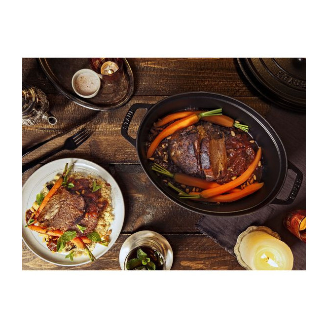 Cocotte ovale en fonte 33 cm - Staub Cocotte ovale en fonte 33 cm - Staub