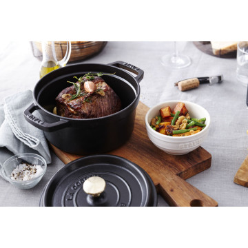 Cocotte haute en fonte 24 cm - Staub