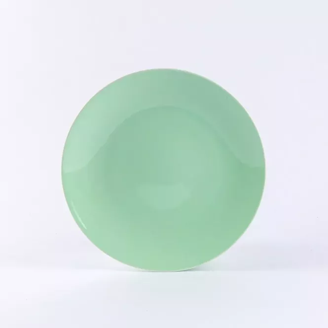 Grande assiette en porcelaine verte éco-responsable - Ogre La Fabrique