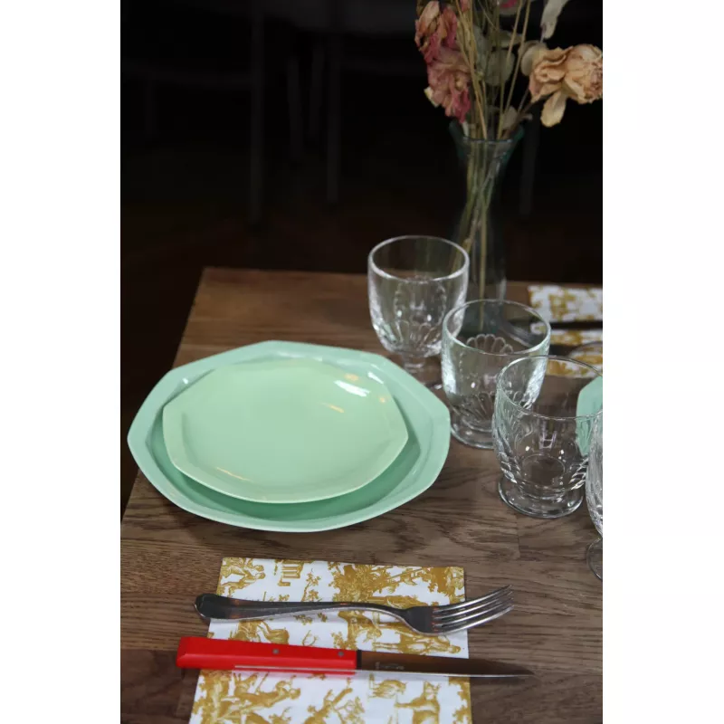 Assiette à dessert en porcelaine verte - Ogre La Fabrique